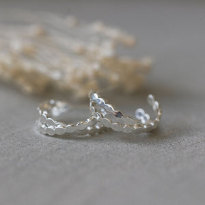 Bella Curio Hoops