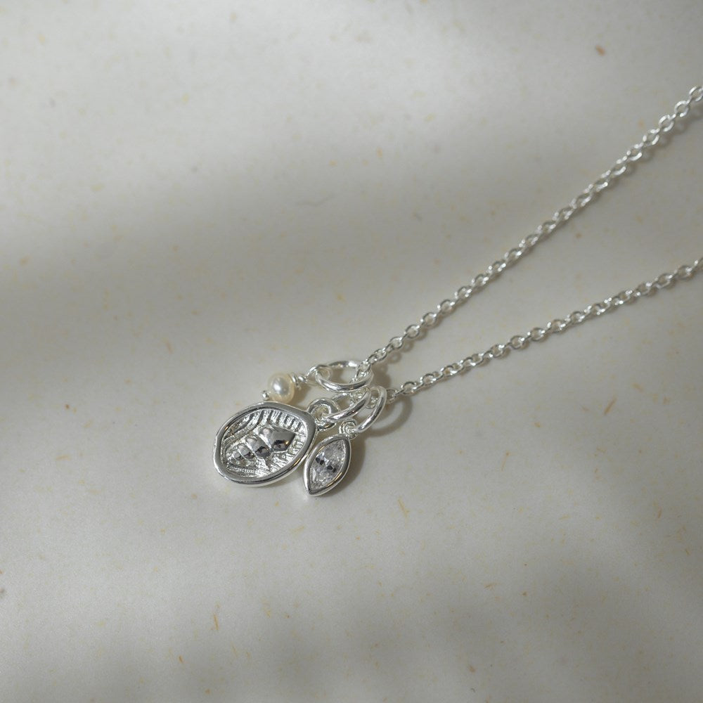 Drift Necklace