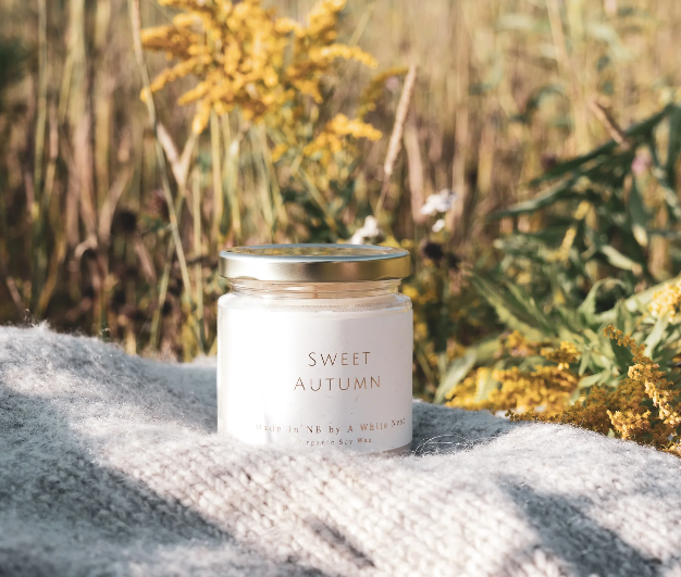 Sweet Autumn Candle | A White Nest